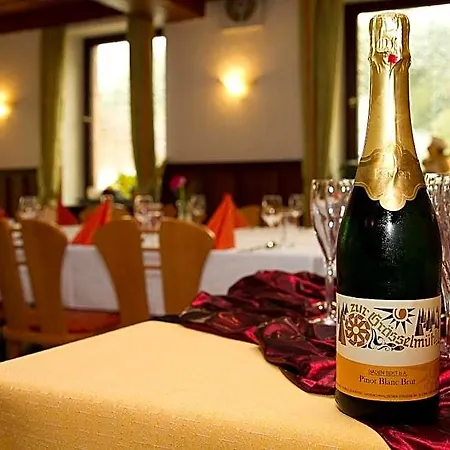 Мини-отель Wohlfuehlhotel Zur Graesselmuehle Sasbach (Ortenau)